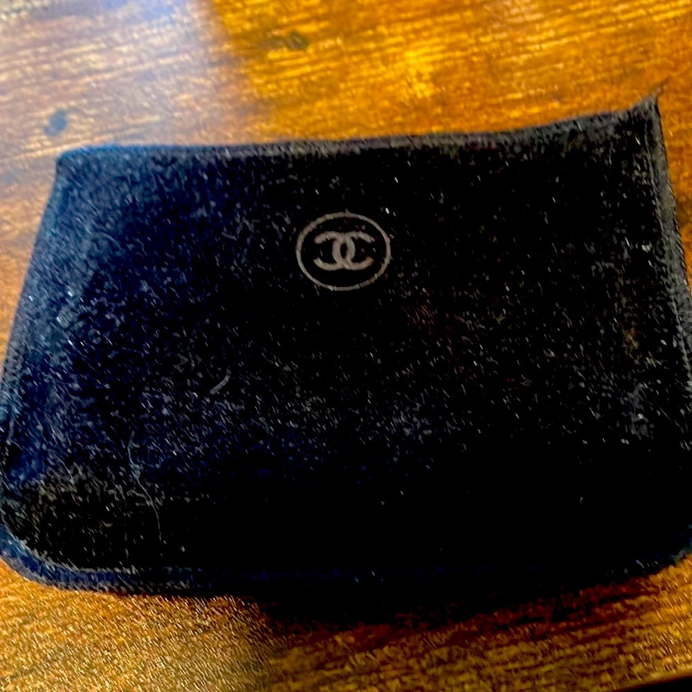Chanel Refillable Luminous Matte Powder Makeup